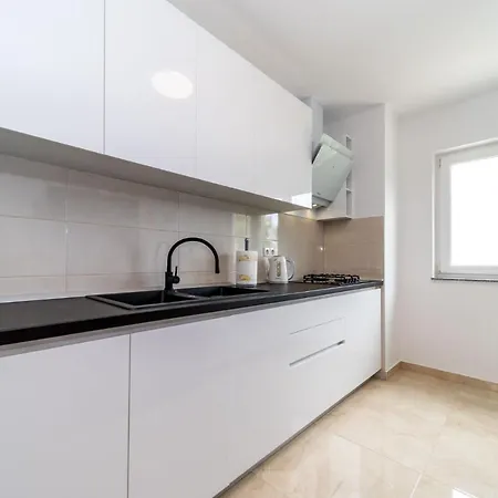 Апартаменты Pero Dido Банёл