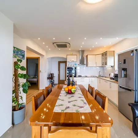 Pero Dido * Банёл